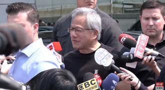 輝達總部在哪？黃仁勳抵台預告「下周公開」 今晚見魏哲家