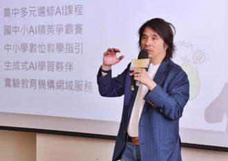 教育部媒體宣傳費被刪6成 葉丙成徵千位「B.Pal」突破困境