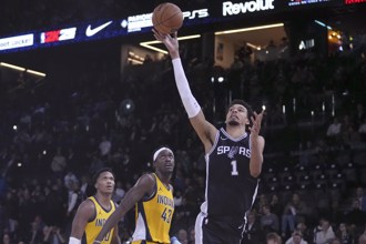 NBA》文班亞馬首度回家鄉法國打球 馬刺巴黎賽痛宰溜馬