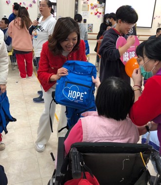 泰北國際雙語學校攜手扶輪社 公益行動傳遞愛心