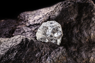 警訊！大陸「鋰王」最高狂虧369億 史上最慘