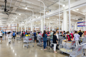 情人節禮物新招？女友要求清空「好市多購物車」 網看1點笑：太善良