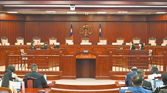 基層怒：憲法法庭災難罄竹難書