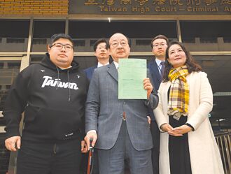 柯称不会8人释宪 法界质疑话术