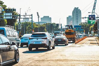 春节连假走替代道路 免塞车阵