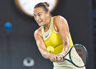 澳網》擊退閨蜜 莎芭蓮卡三連霸剩一步