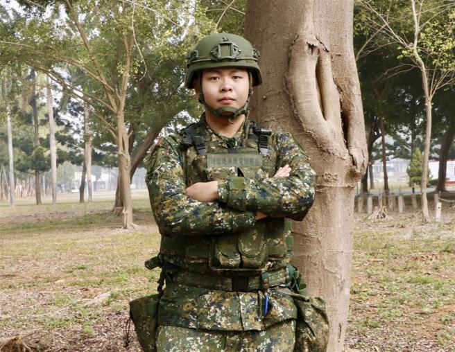 257旅通信連無線電話務兵蔡建緯一兵。（257旅提供）