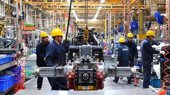 人民日报举数字会说话中国经济未来可期。（大陆央视资料照）