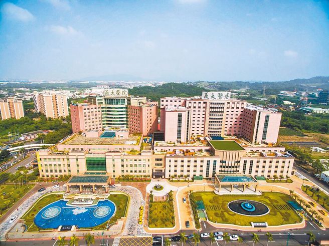 醫院評鑑出爐！高雄義大晉升醫學中心，門診急診費用調漲。（業者提供）