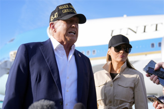 川普視察災區看不下去 恐開鍘廢了這2萬員工聯邦機構