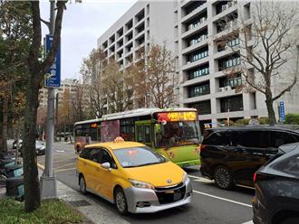 北市小黃投訴率暴增 態度差、亂收費成主因 公運處出手了