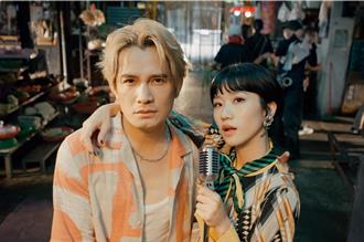 羅文裕現身嘉義公有市場！高唱情歌身旁「女神」竟是她