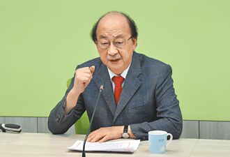 柯發布超甲級甲動 朱：懸崖勒馬