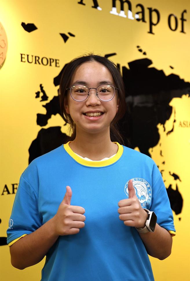 嘉义女中二年级学生黄郁淇。（记者孙建屏摄）