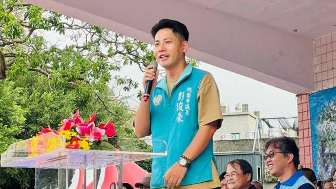 桃园市议员彭俊豪要求市府劳工局协助员工争取权益，并建议先丰通讯应建立窗口与员工沟通，了解基层的需求。（图／翻摄自彭俊豪脸书）