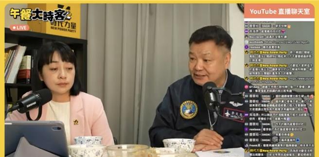 国防安全研究院执行长李文忠，解释国防预算遭删冻的影响有多大，他痛批，「这些预算删减的影响，连删减的委员自己都不知道，在野党扯政府后腿就算了，但这是在扯国家后腿。」（摘自午餐大时客直播）