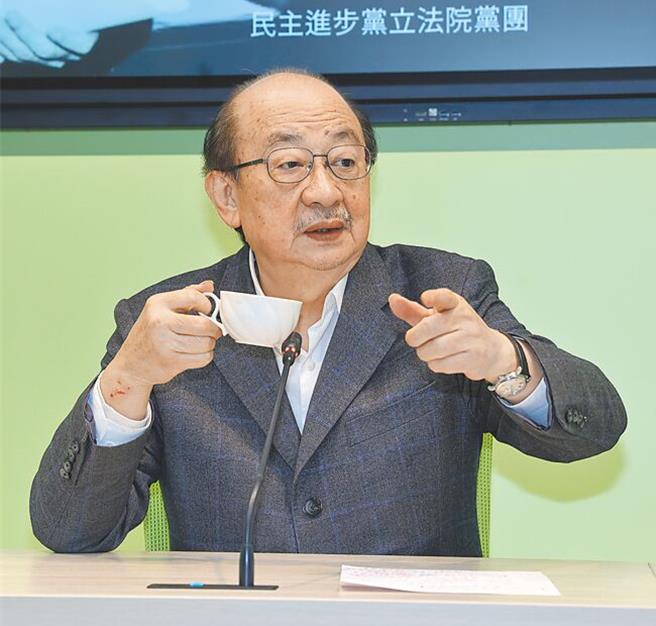 民进党立院党团总召柯建铭发起「大罢免」，蓝营也发起罢免反制绿营。（本报资料照片）