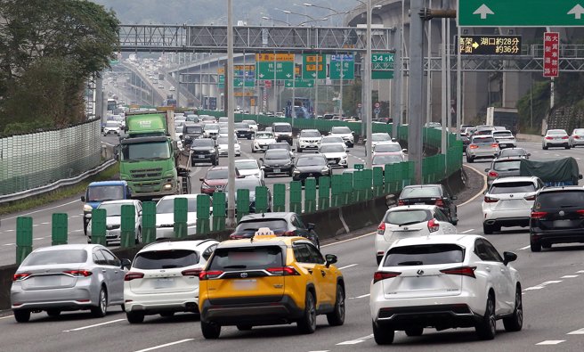 春节车潮预警，竹南台61疏运、替代路线出炉。（示意图／范扬光摄）