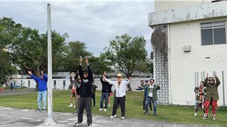 影》饒慶鈴帶領團隊跳「饒蛇」舞 超洗腦MV曝光