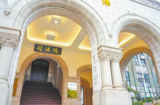 柯稱憲訴法還在暫時處分 何來生效