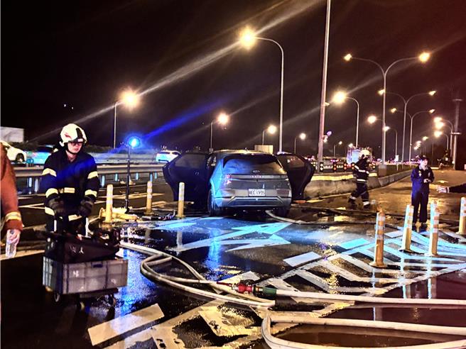 國1楊梅休息站4死車禍民眾質疑道路設計不良，高公局給回應。(廖姮玥攝)