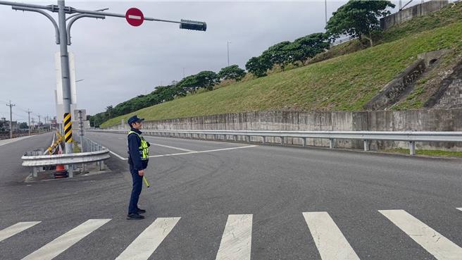 26日为春节连假第二天，国道5号上午10时起南下车流较多，平均时速为60至80公里。（警方提供／吴佩蓉宜兰传真）