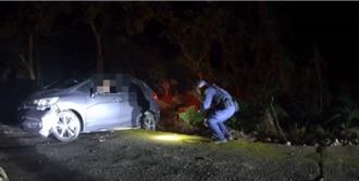 前往松柏岭误信导航！彰化民眾深夜山区迷路 车轮陷山沟