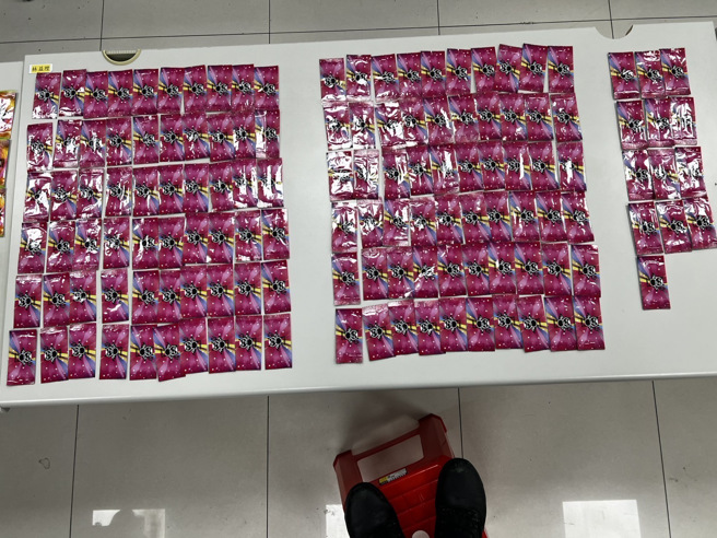 查扣證物。（圖 / 警方提供）