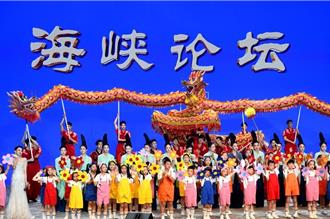 陸軟硬兩手推融合 觀光開放難一步到位