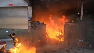 澎湖新春一早火燒機車  6車全毀1人燒燙傷