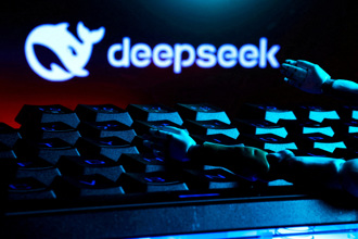AI沙皇：美僅領先中3至6個月！ 海軍禁用DeepSeek