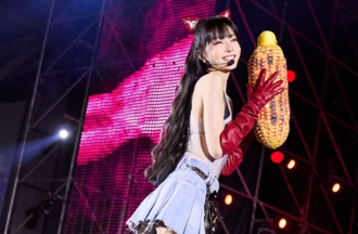 謝金燕甩未婚生子風波！俏皮「拜年手勢舞」自曝1寶物：多到爆