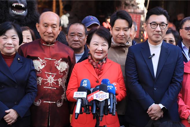 立法院副院长江启臣（右一）。（台中市政府提供／李京升台中传真）