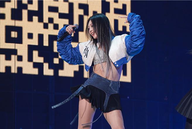 琟娜Verna日前登上小巨蛋舞台賣力唱跳。（谷優娛樂提供）