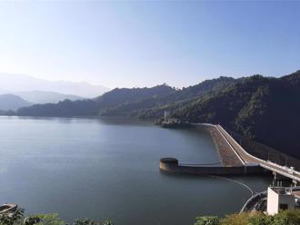 嘉南狂震！曾文水库满载民眾忧溃堤 明起连放水10天