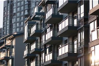 陸1月百強房企銷售額大降16.5％ 多地推促銷活動止跌