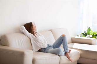 春節久坐小心臀部「罷工」 醫教4活化運動防腰痠背痛