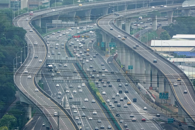 大年初四在省道及快速公路部分路段出現壅塞車多情形。（示意圖／本報資料照片）