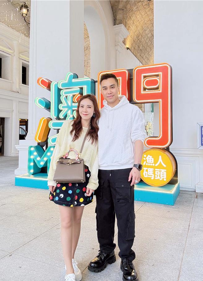 吳申梅跟老公赴澳門旅遊。（吳申梅提供）