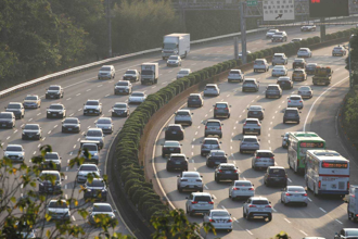 春節後上班首日車流量大增 新北調撥車道2／3恢復運作