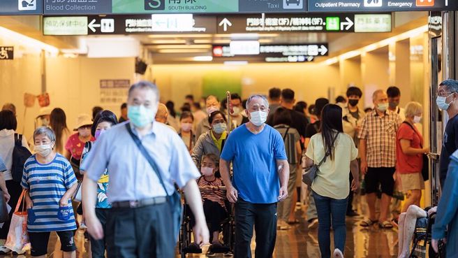 年后腹泻就医上看23万人，疾管署：肠胃炎、流感双夹击。（图／本报资料照片）