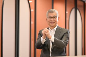 蛇年就看AI  國泰蔡宏圖：不會運用恐面臨被淘汰