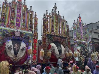 三峽祖師廟賽神豬登場 特等獎重達1508台斤