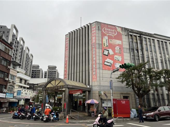 草屯镇农会信用部的存款多，堪称「钱水旺」的金融机构。（杨静茹摄）