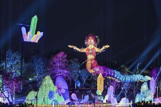 中台灣元宵燈會點亮台中夜空  搶先一睹！發生「蛇」麼事