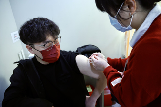 誰該打流感疫苗？台灣急救加護醫學會全說了：這樣預防最有效