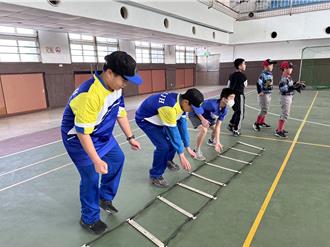 新北石門實中推動棒球扎根 盼114學年度成立校隊