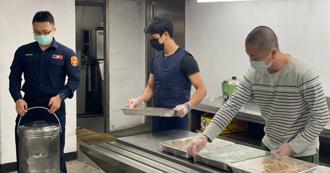 北市保大掌杓為獨居老人辦伙16年　熱騰騰飯菜親送暖胃又暖心