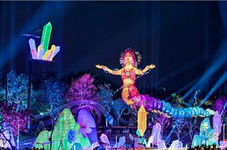 台中燈會女媧主燈「醜美醜美」盧秀燕曝效果：很多人要先去看