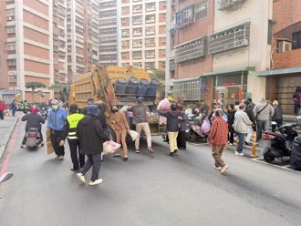 桃園春節垃圾量激增 初六單日清運3361公噸